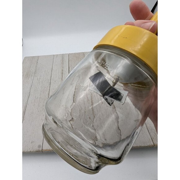 Federal Housewares Yellow Handled Nut Food Chopper Spring with Jar - Picture 3 of 7